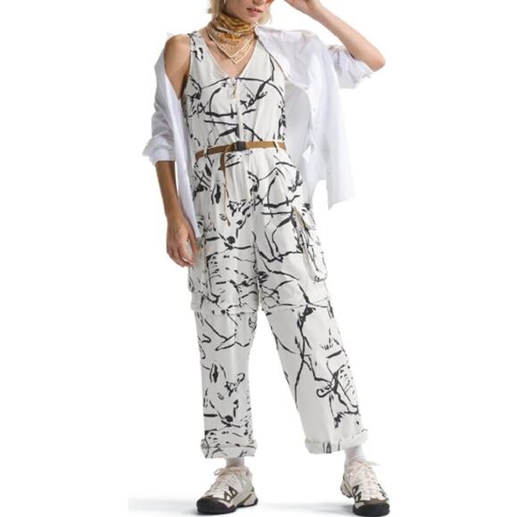 The North Face Women's White Dune Coyo Class V Pathfinder One-Piece Size S - Picture 1 of 7